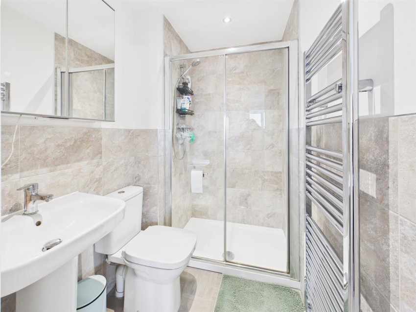 Images for Farmhouse Road, Gloucester