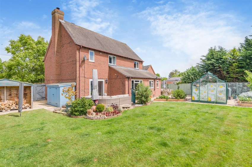 Images for Sovereign Chase, Staunton, Gloucester