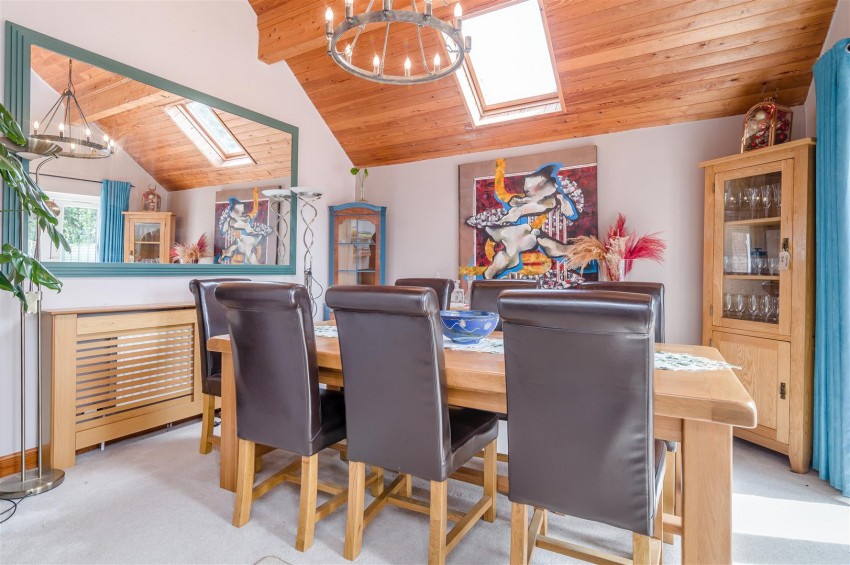 Images for Sovereign Chase, Staunton, Gloucester