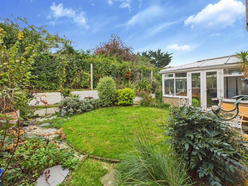 Images for Insley Gardens, Hucclecote, Gloucester