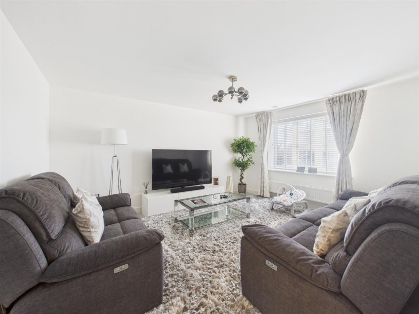 Images for Somerdale Avenue, Brockworth, Gloucester