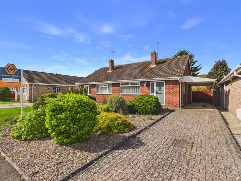 View Full Details for Montfort Road, Longlevens, Gloucester