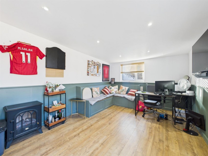 Images for Park Avenue, Longlevens, Gloucester