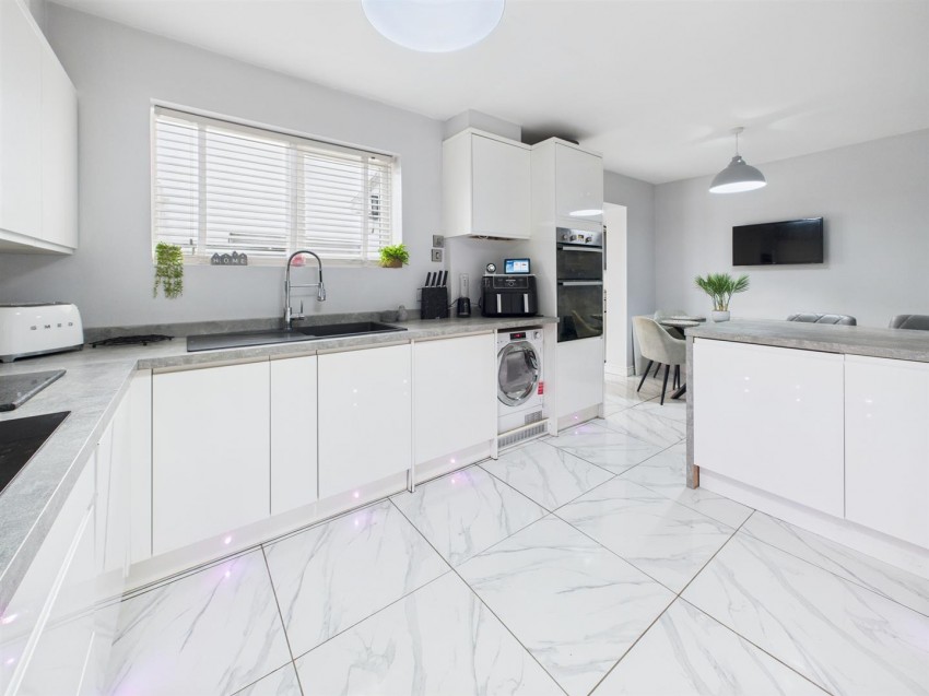 Images for Munsley Grove, Matson, Gloucester