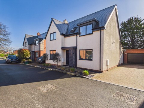 View Full Details for Spring Meadow Rise, Hempsted, Gloucester