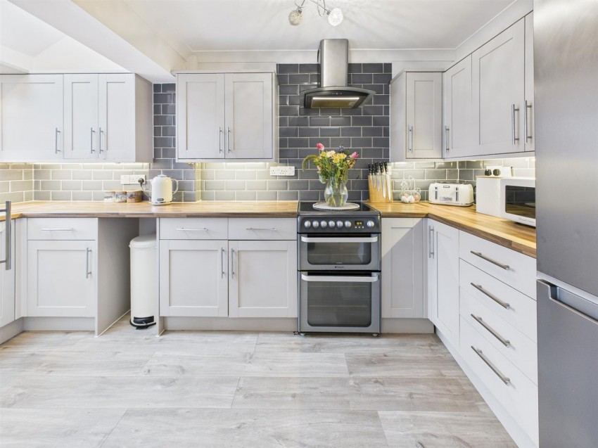 Images for Jasmine Close, Abbeydale, Gloucester