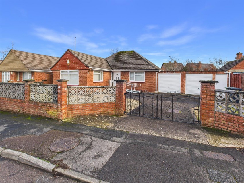 Images for Teddington Gardens