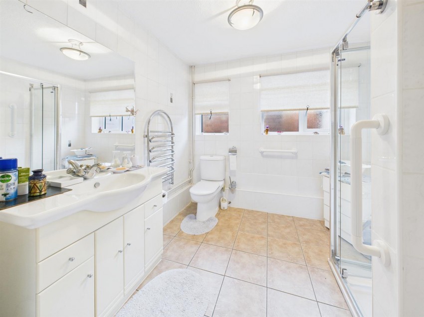 Images for Teddington Gardens