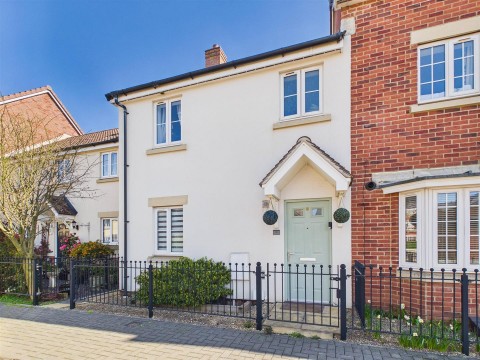 View Full Details for Chestnut Road, Brockworth, Gloucester