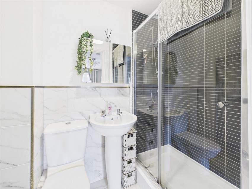 Images for Chestnut Road, Brockworth, Gloucester
