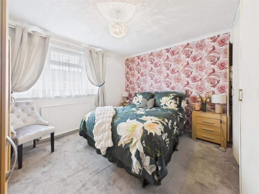 Images for Highworth Road, Gloucester