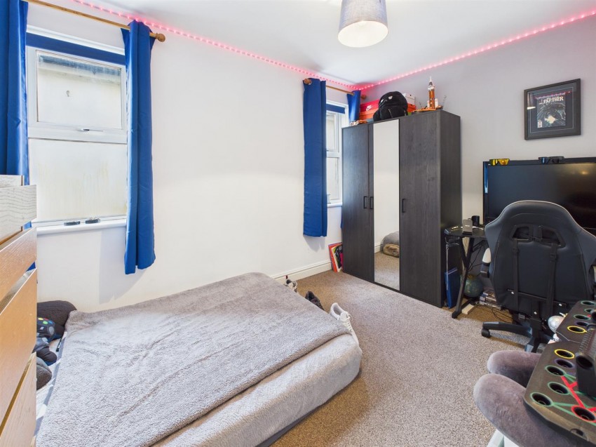 Images for Lysons Avenue, Linden, Gloucester