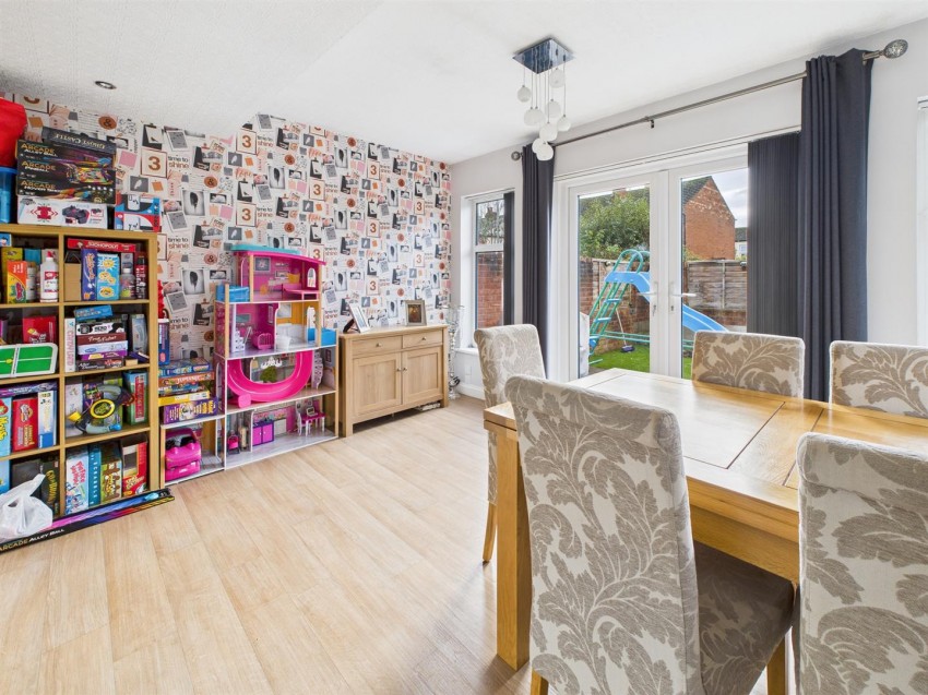 Images for Lysons Avenue, Linden, Gloucester