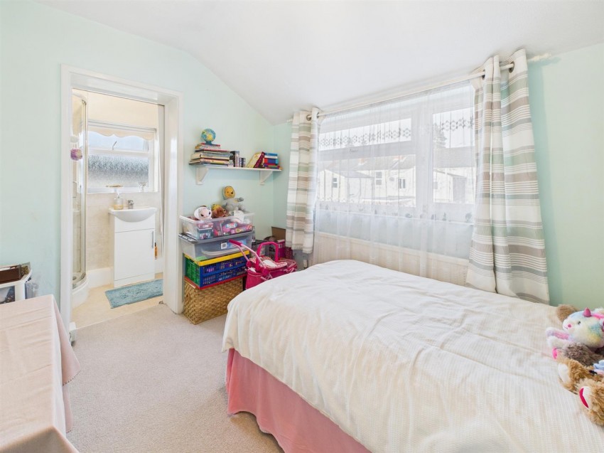 Images for Calton Road, Linden, Gloucester