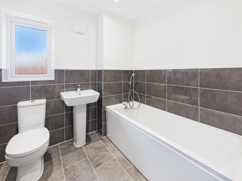 Images for Castello Road, Brockworth, Gloucester