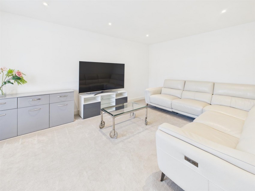 Images for Castello Road, Brockworth, Gloucester