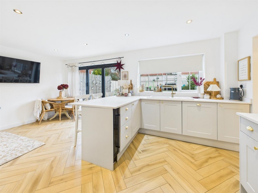 Images for Thrush Close, Abbeydale, Gloucester