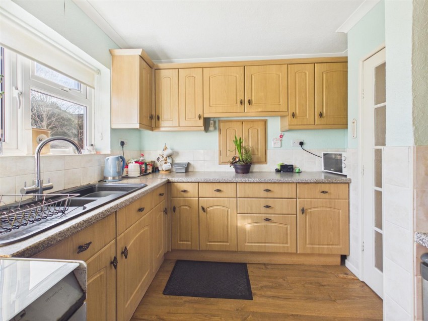 Images for Park Avenue, Longlevens, Gloucester