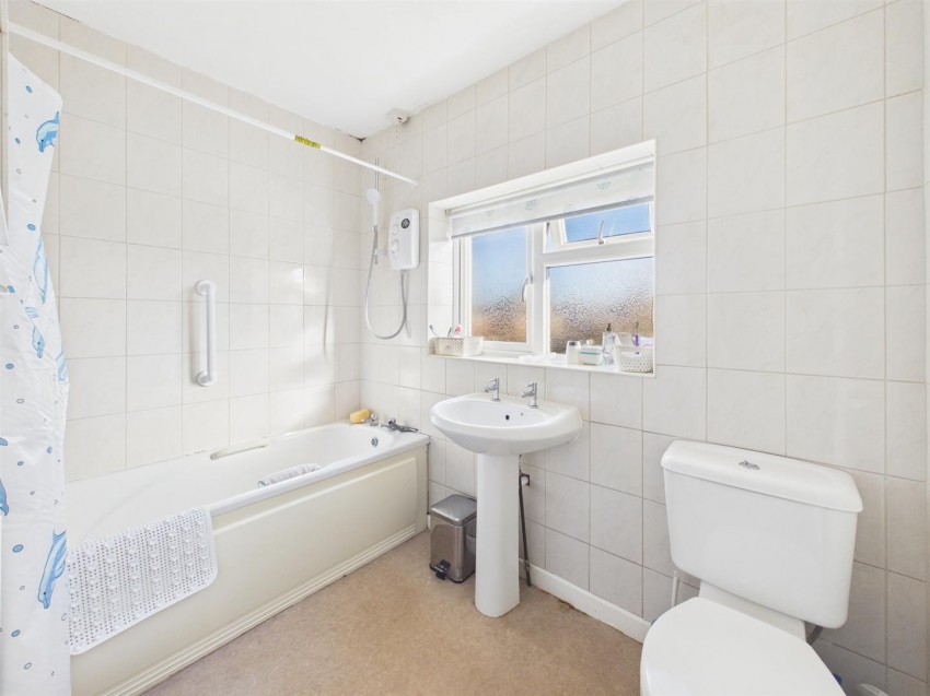 Images for Park Avenue, Longlevens, Gloucester