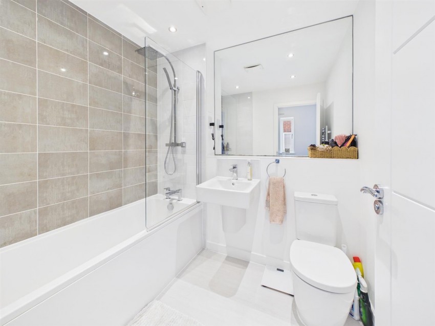 Images for Estcourt Close, Gloucester