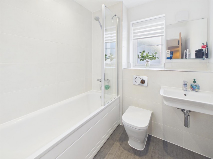 Images for Siskin Way, Hardwicke, Gloucester