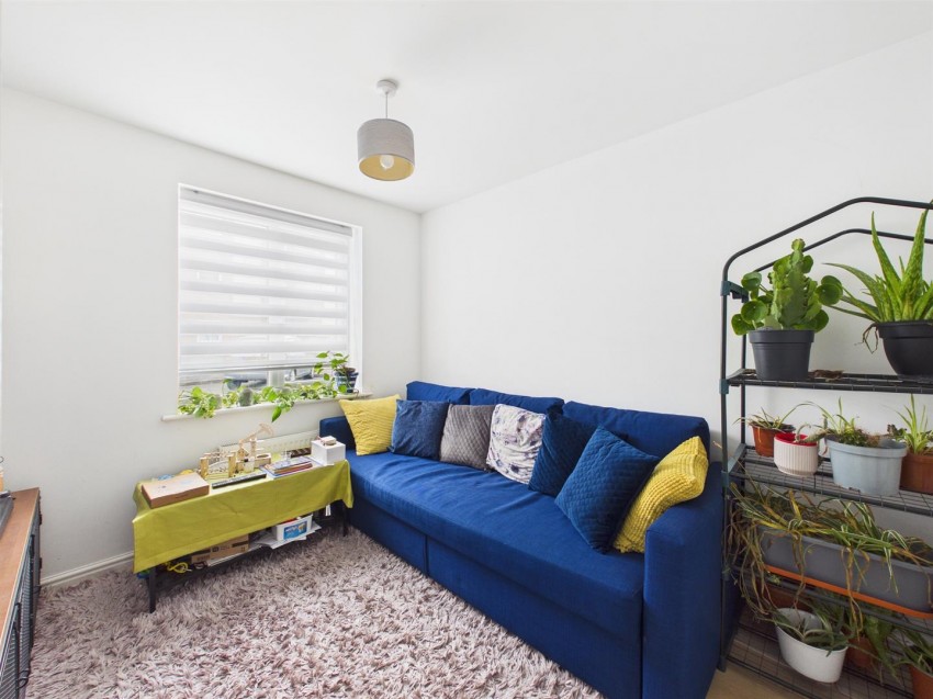 Images for Longhorn Avenue, Gloucester