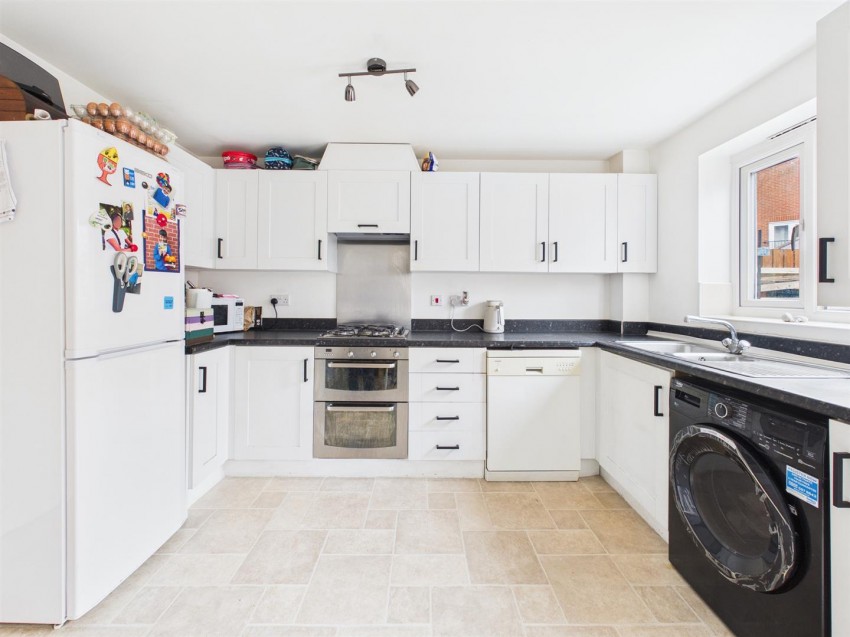 Images for Longhorn Avenue, Gloucester