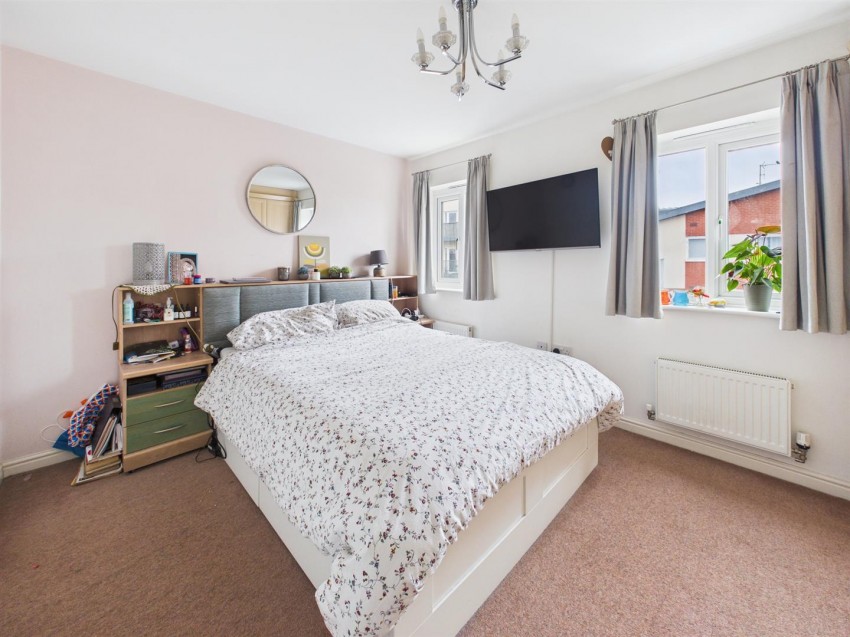 Images for Longhorn Avenue, Gloucester