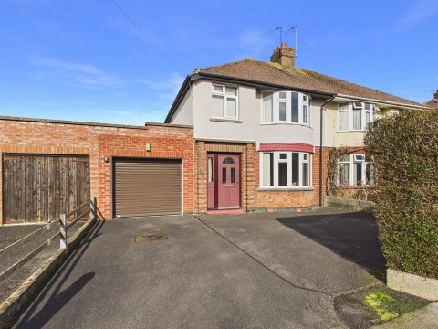 View Full Details for Orchard Road, Longlevens, Gloucester
