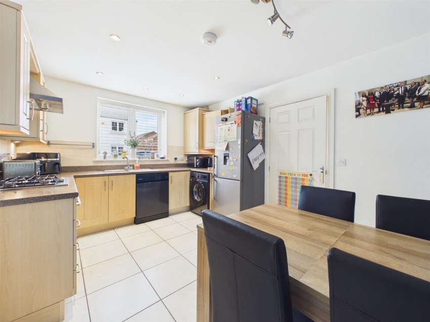 Images for Gauntlet Road, Brockworth, Gloucester