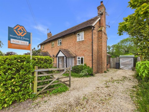 View Full Details for Farm Cottages, Haresfield, Stonehouse