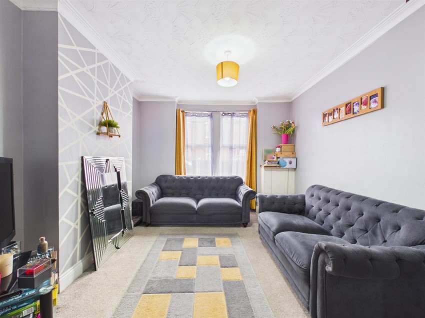 Images for Kitchener Avenue, Linden, Gloucester