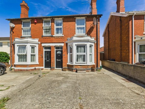 View Full Details for Church Road, Longlevens, Gloucester