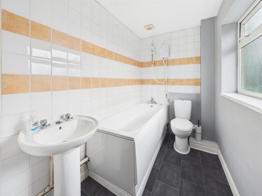 Images for Stirling Way, Tuffley, Gloucester