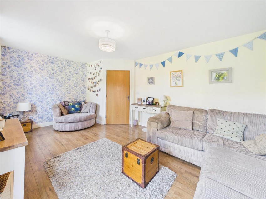 Images for Country View, Gloucester