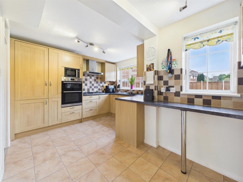 Images for Osprey Close, Abbeydale, Gloucester