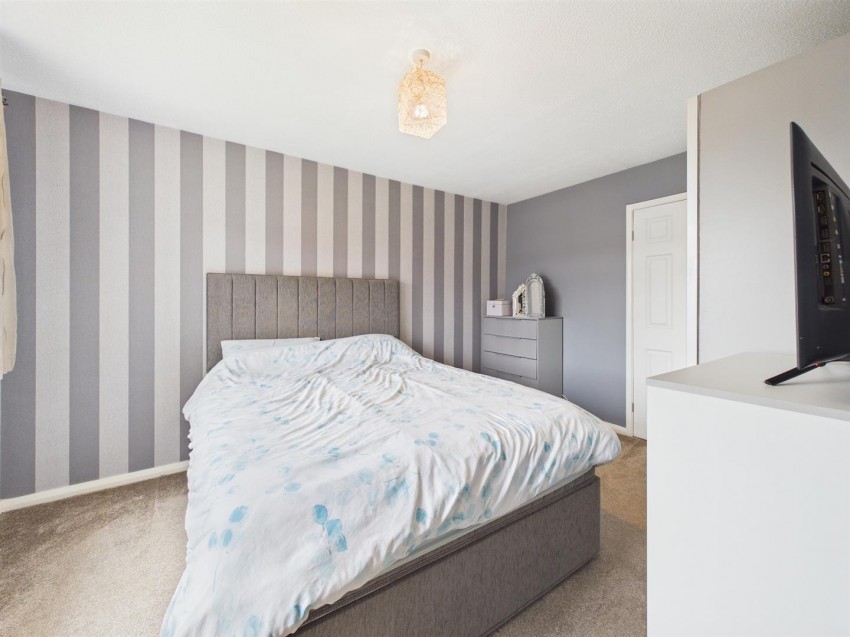 Images for Osprey Close, Abbeydale, Gloucester