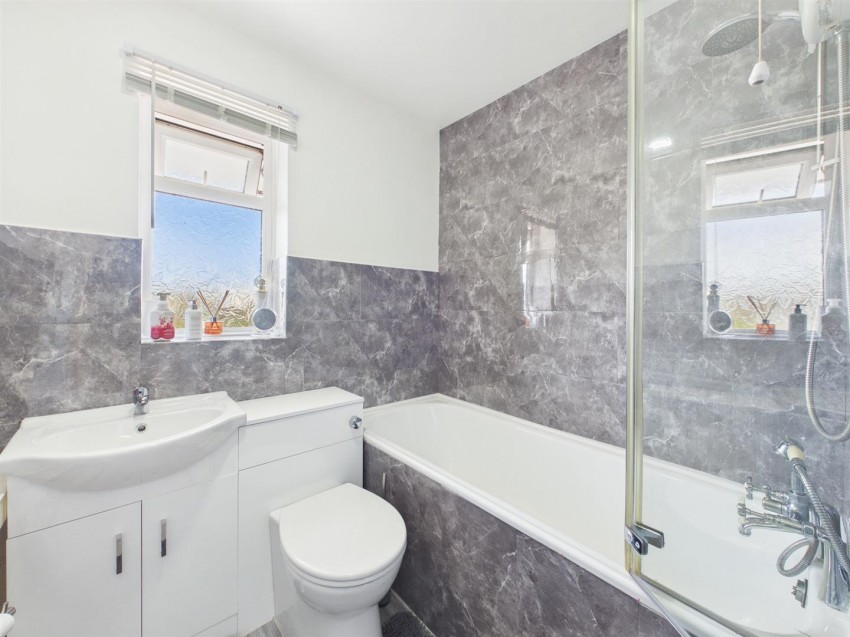 Images for Hempsted Lane, Hempsted, Gloucester