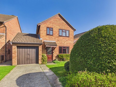 View Full Details for Wentworth Close, Longlevens, Gloucester