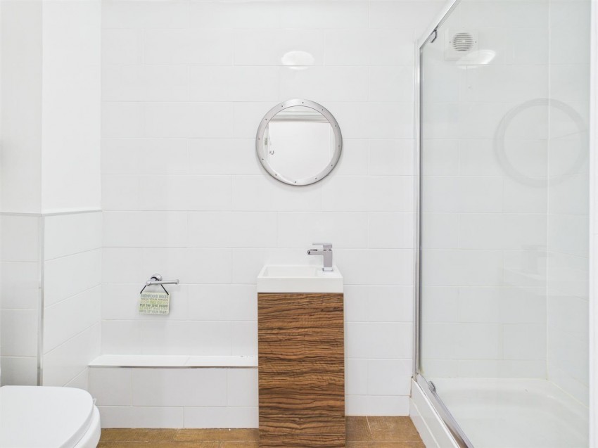 Images for Park Avenue, Longlevens, Gloucester