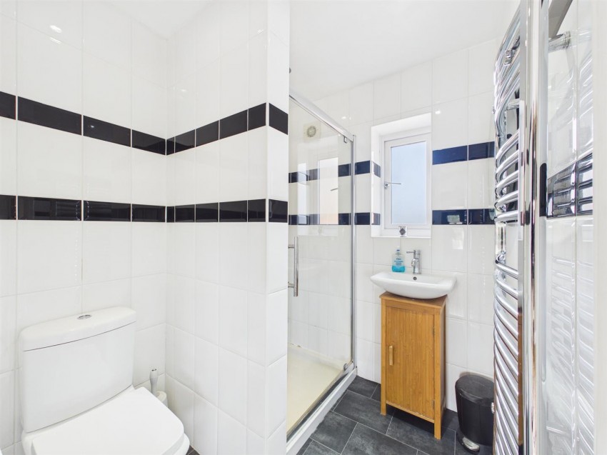 Images for Park Avenue, Longlevens, Gloucester