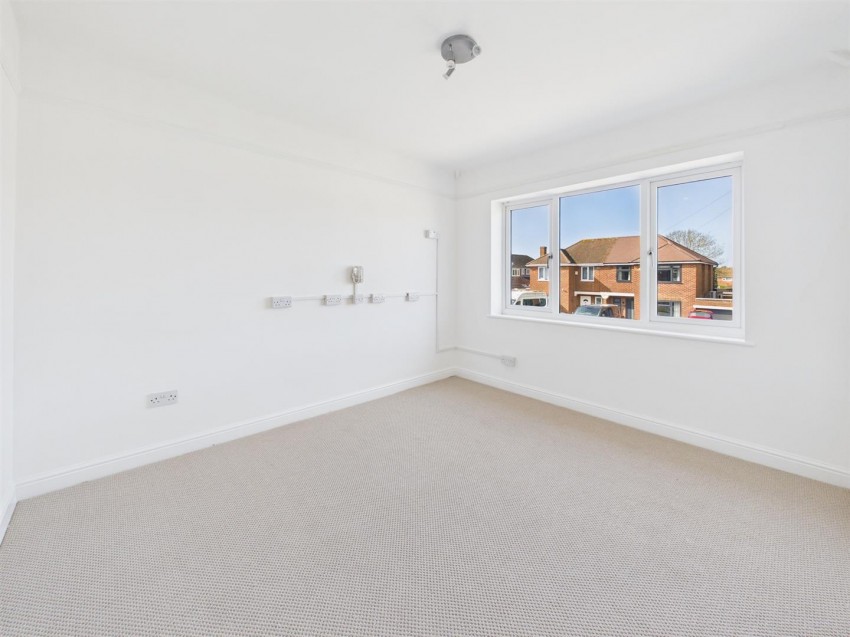 Images for Park Avenue, Longlevens, Gloucester