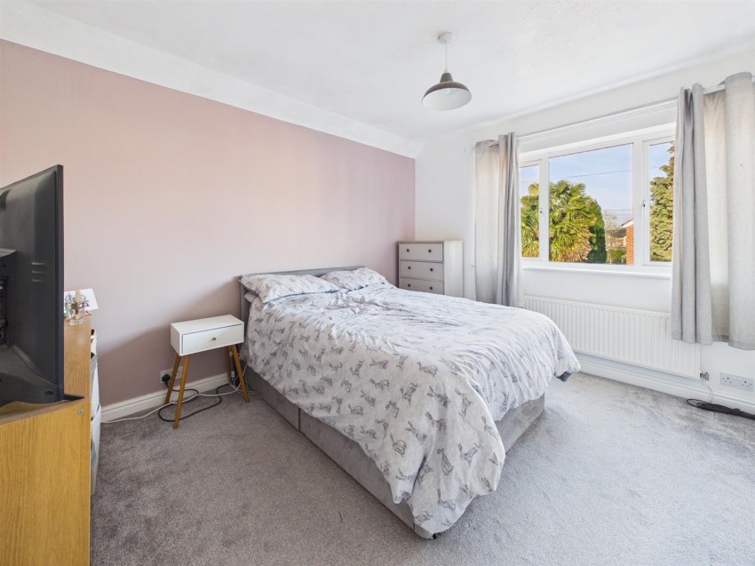 Images for Henley Place, Linden, Gloucester