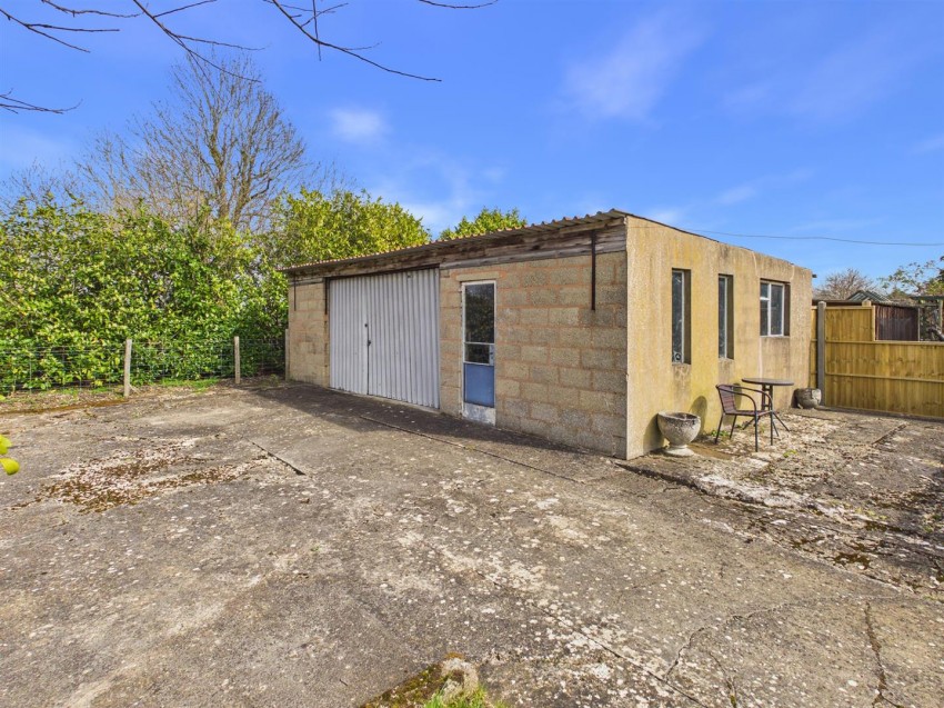 Images for Broadclose Road, Down Hatherley, Gloucester