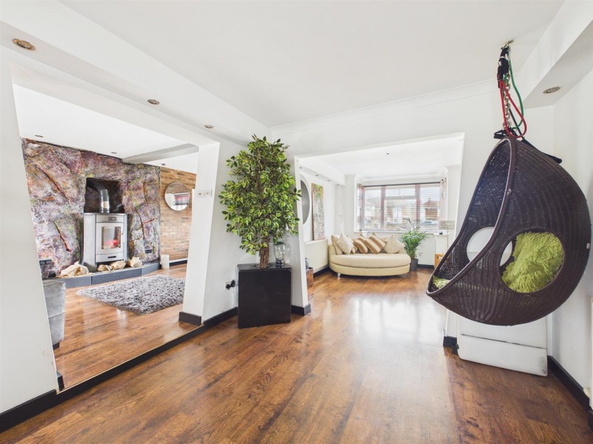 Images for Lea Crescent, Longlevens, Gloucester