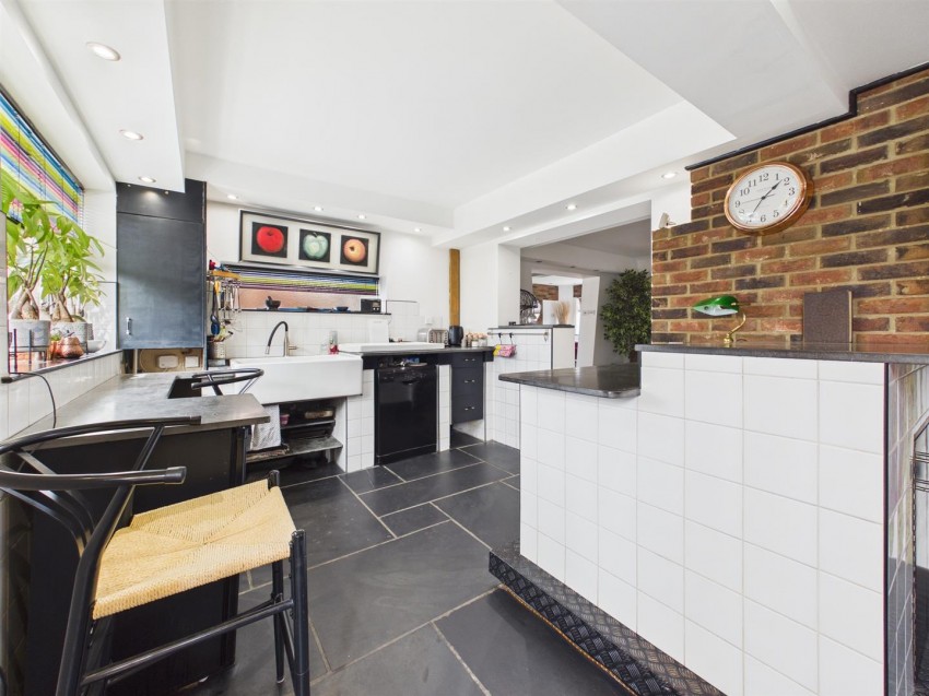 Images for Lea Crescent, Longlevens, Gloucester