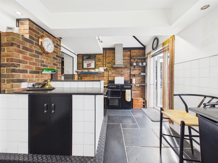 Images for Lea Crescent, Longlevens, Gloucester