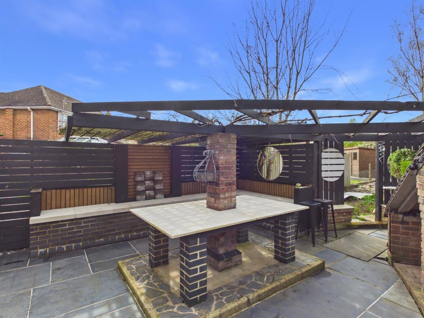 Images for Lea Crescent, Longlevens, Gloucester