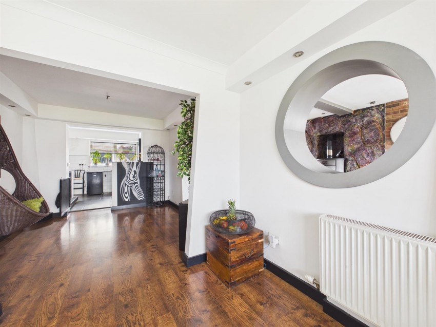 Images for Lea Crescent, Longlevens, Gloucester