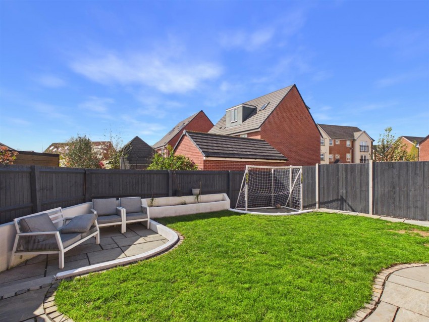 Images for Wendling Road Kingsway, Gloucester